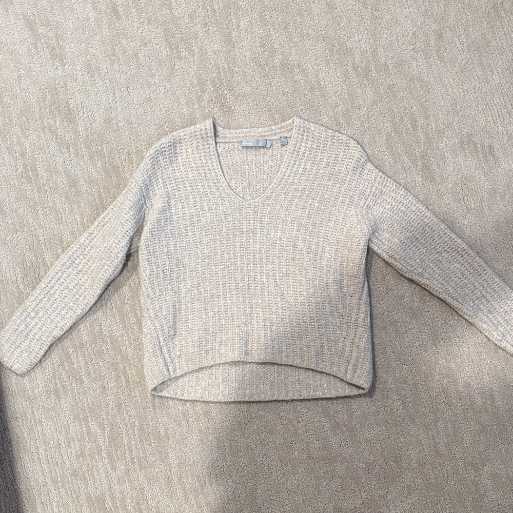 Vince Women’s Cashmere Cream Sweater